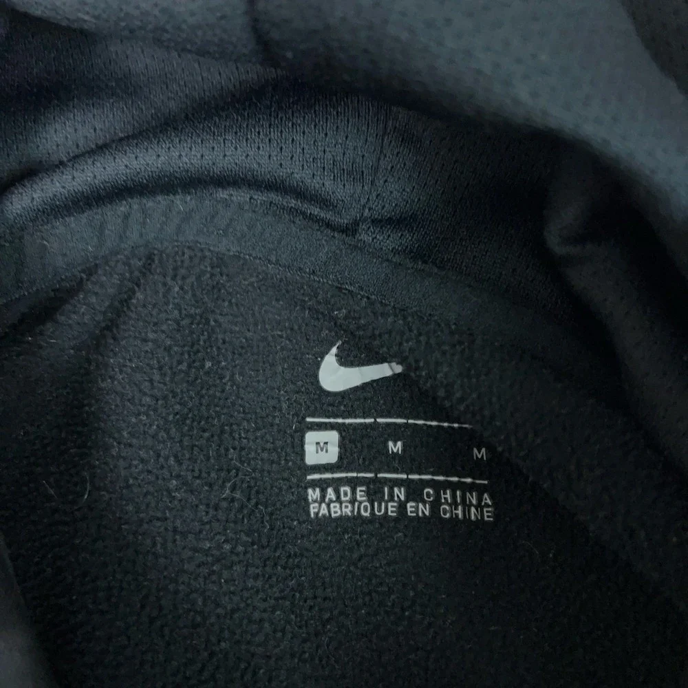 Nike Hoodie Womens Medium Black Activewear Therma FIT Logo Pullover Sweatshirt